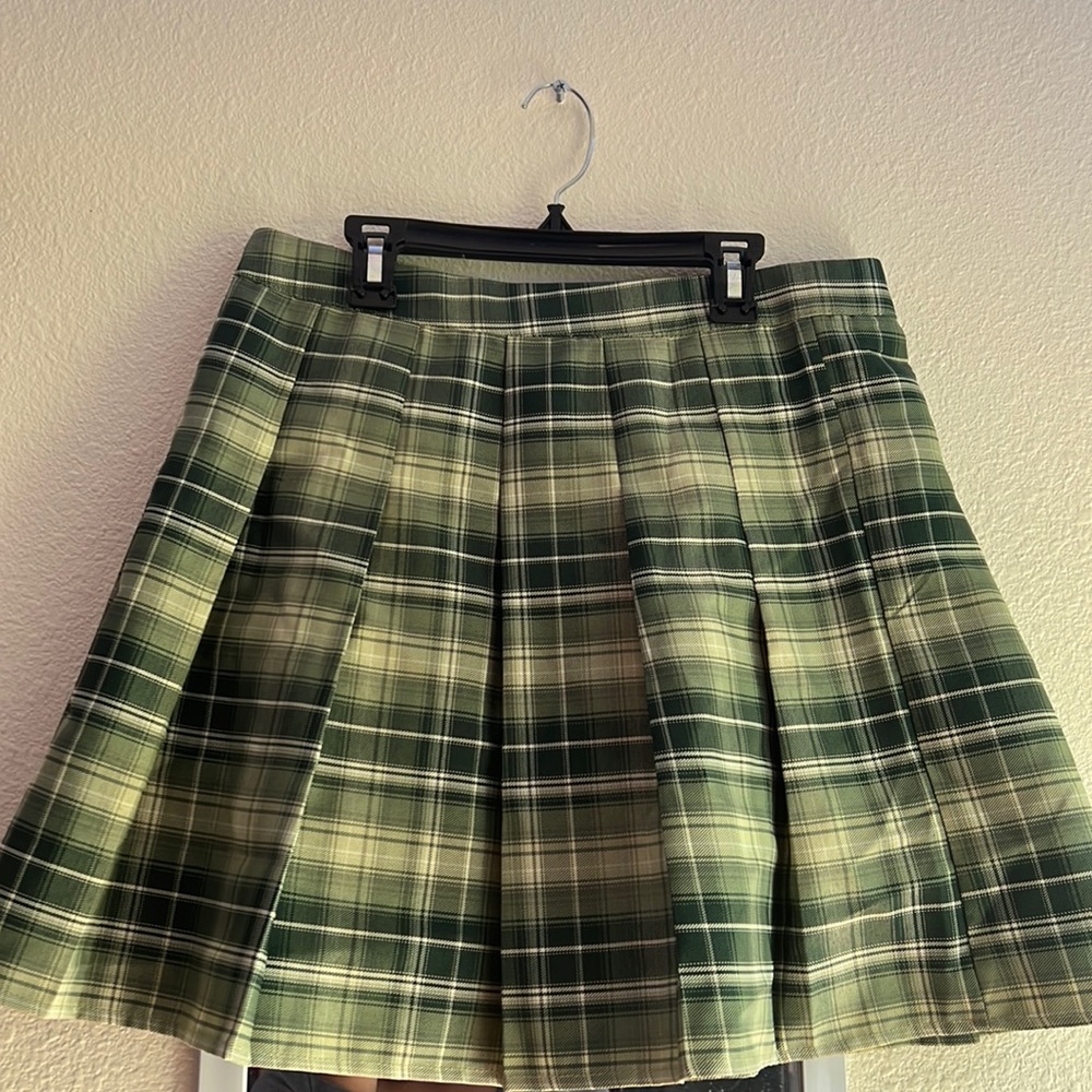 I’ve had this for a bit, and never worn it.I bought the wrong size